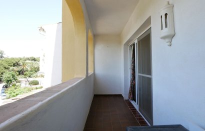 Resale - Apartment - Middle Floor Apartment - Marbella - Puerto de Cabopino