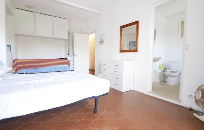 Resale - Apartment - Middle Floor Apartment - Marbella - Puerto de Cabopino