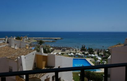 Resale - Apartment - Middle Floor Apartment - Marbella - Puerto de Cabopino