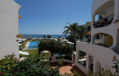 Resale - Apartment - Middle Floor Apartment - Marbella - Puerto de Cabopino
