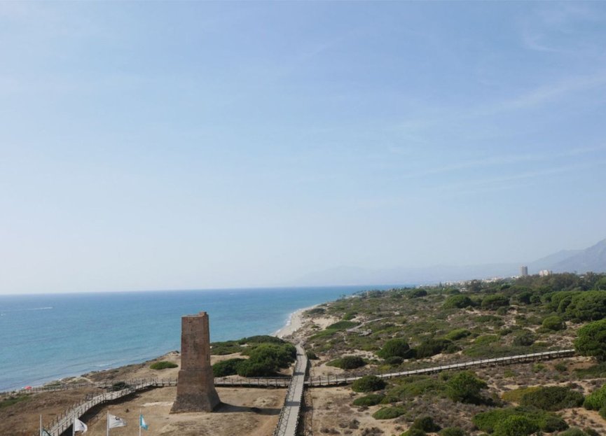 Resale - Apartment - Middle Floor Apartment - Marbella - Puerto de Cabopino