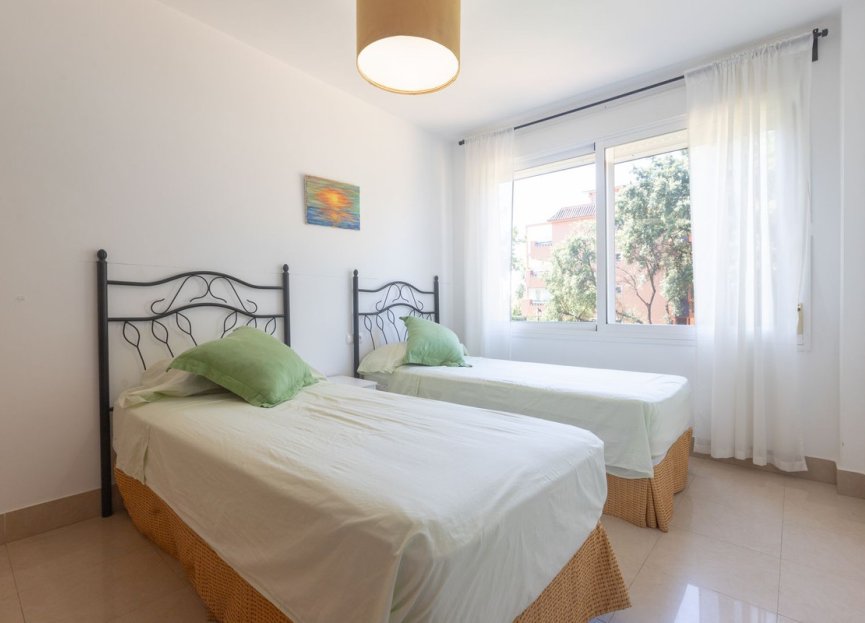 Reventa - Apartment - Middle Floor Apartment - Marbella - Elviria
