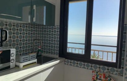 Resale - Apartment - Middle Floor Apartment - Fuengirola - Fuengirola Centro