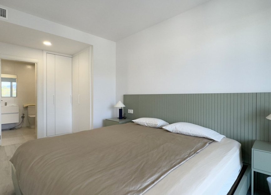 Reventa - Apartment - Top Floor Apartment - Marbella - Nueva Andalucia