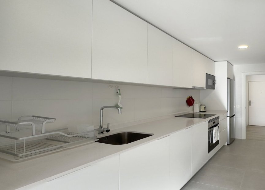 Resale - Apartment - Top Floor Apartment - Marbella - Nueva Andalucia