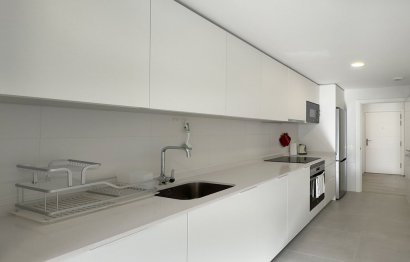 Resale - Apartment - Top Floor Apartment - Marbella - Nueva Andalucia