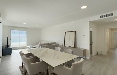 Resale - Apartment - Top Floor Apartment - Marbella - Nueva Andalucia