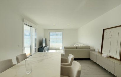 Resale - Apartment - Top Floor Apartment - Marbella - Nueva Andalucia