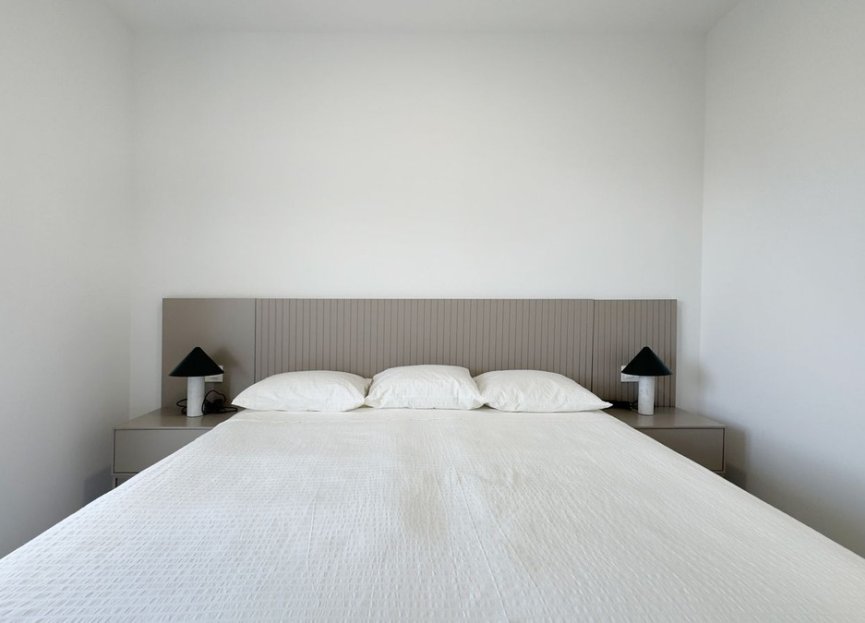 Resale - Apartment - Top Floor Apartment - Marbella - Nueva Andalucia