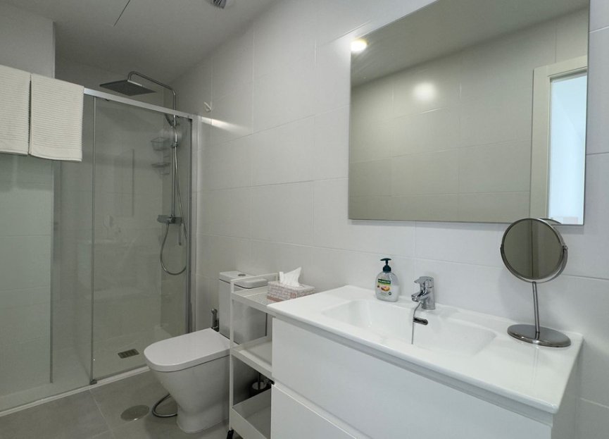 Resale - Apartment - Top Floor Apartment - Marbella - Nueva Andalucia