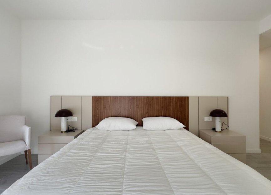 Resale - Apartment - Top Floor Apartment - Marbella - Nueva Andalucia