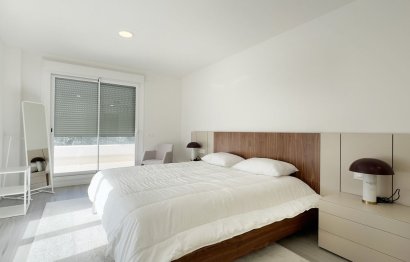 Resale - Apartment - Top Floor Apartment - Marbella - Nueva Andalucia