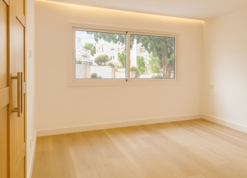 Resale - House - Detached Villa - Fuengirola - Fuengirola Centro