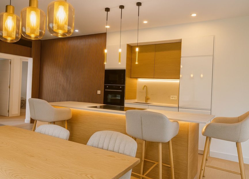 Resale - House - Detached Villa - Fuengirola - Fuengirola Centro