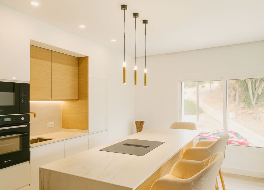 Resale - House - Detached Villa - Fuengirola - Fuengirola Centro