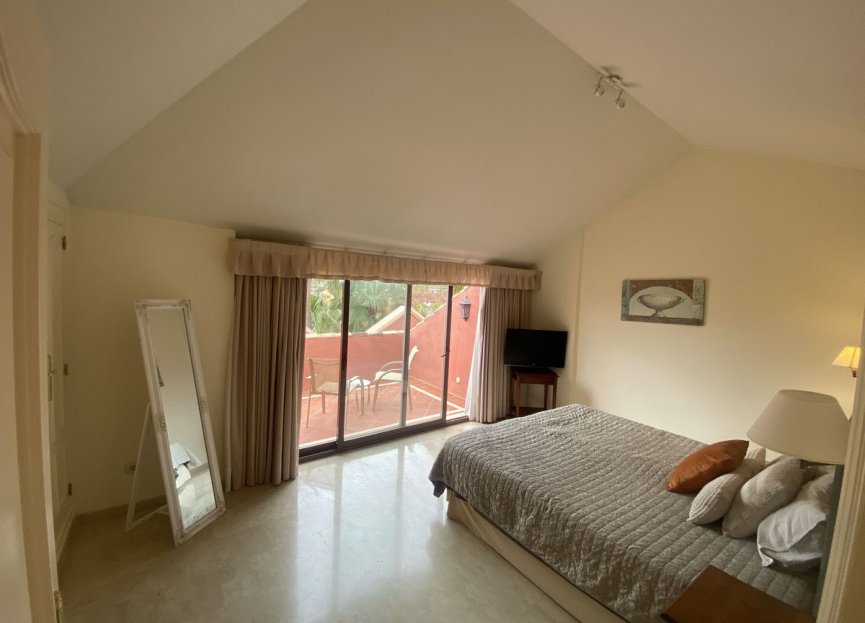 Resale - Apartment - Top Floor Apartment - Marbella - Marbella Centro