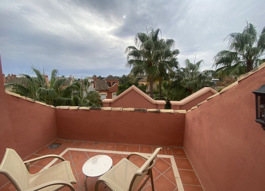 Resale - Apartment - Top Floor Apartment - Marbella - Marbella Centro