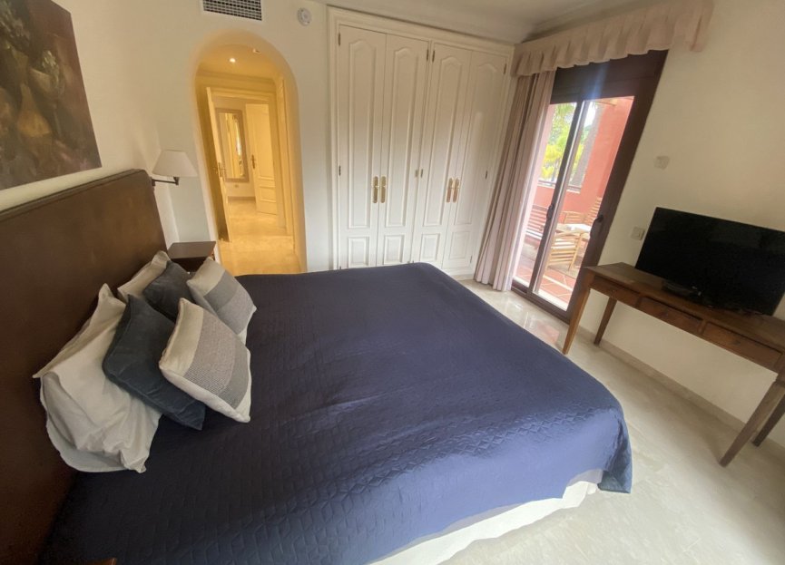 Resale - Apartment - Top Floor Apartment - Marbella - Marbella Centro