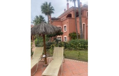 Resale - Apartment - Top Floor Apartment - Marbella - Marbella Centro