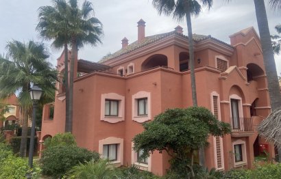 Resale - Apartment - Top Floor Apartment - Marbella - Marbella Centro