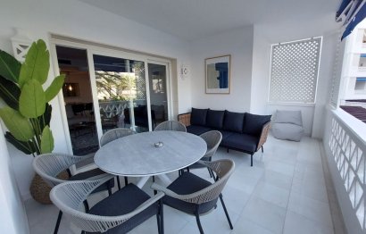 Resale - Apartment - Middle Floor Apartment - Marbella - Puerto Banús