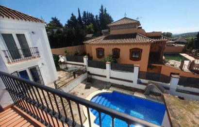 Resale - House - Detached Villa - Estepona - Valle Romano