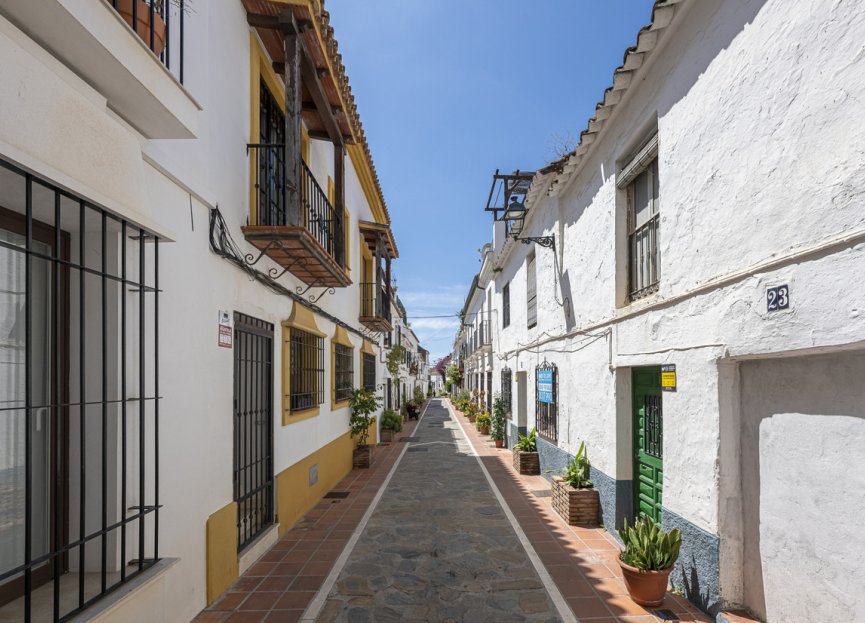 Resale - House - Townhouse - Marbella - Marbella Centro
