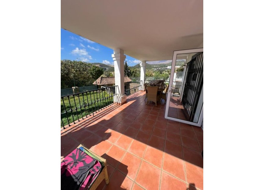 Resale - House - Detached Villa - Estepona - Valle Romano