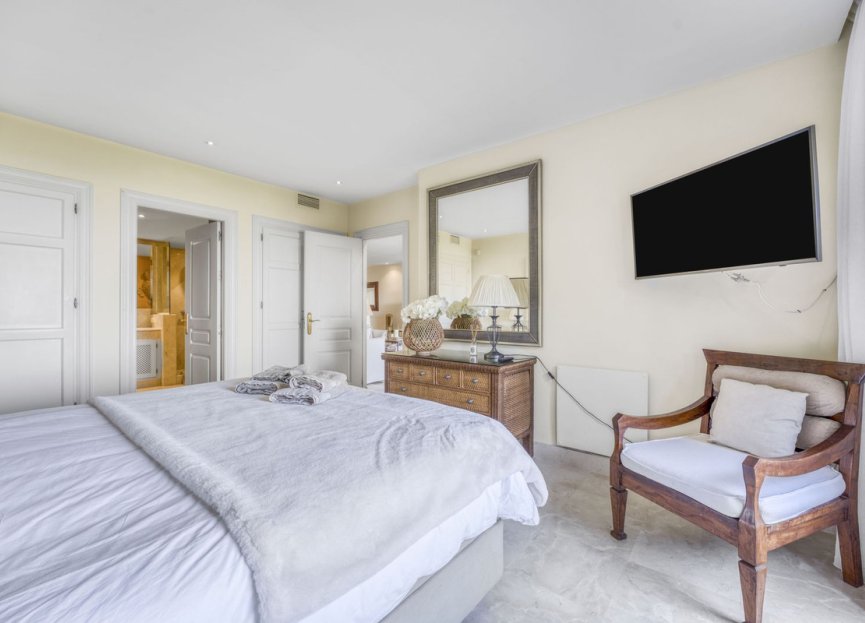 Resale - Ground floor apartment - Marbella - La Mairena