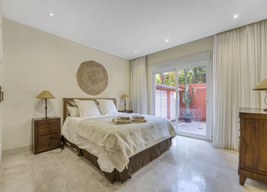 Resale - Ground floor apartment - Marbella - La Mairena