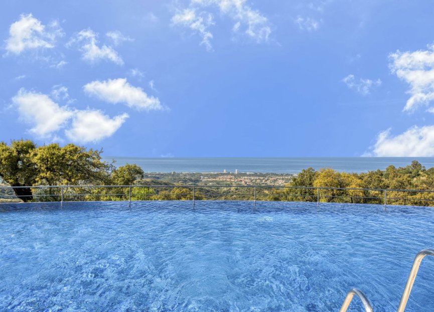 Resale - Ground floor apartment - Marbella - La Mairena