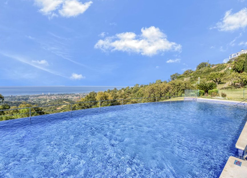 Resale - Ground floor apartment - Marbella - La Mairena