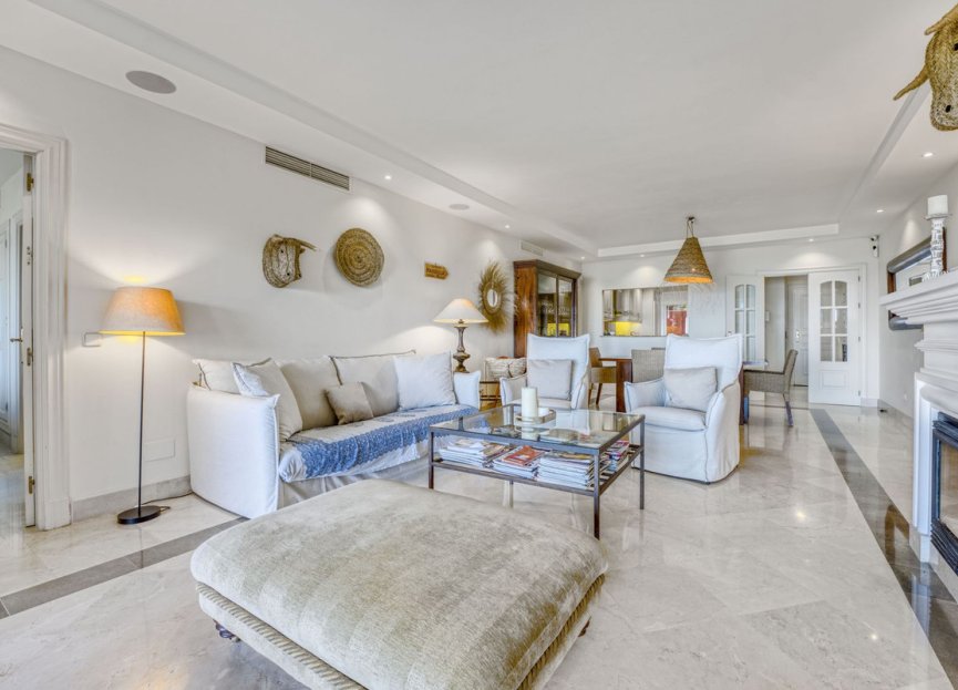 Resale - Ground floor apartment - Marbella - La Mairena