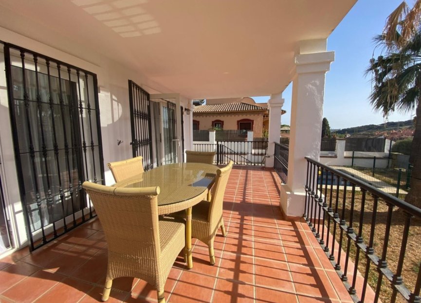 Resale - House - Detached Villa - Estepona - Valle Romano