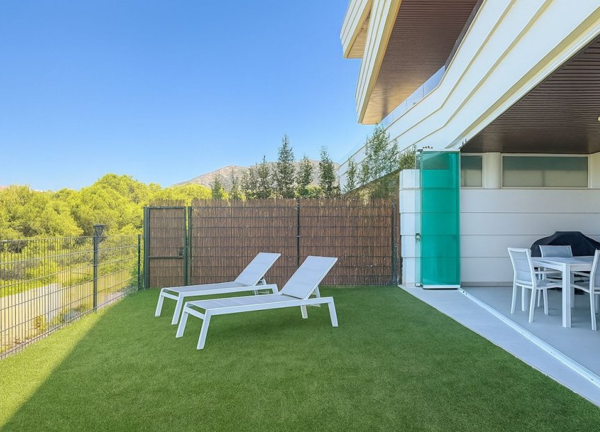 Resale - Ground floor apartment - Fuengirola - Higueron