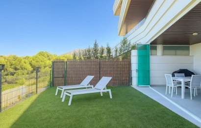 Resale - Ground floor apartment - Fuengirola - Higueron