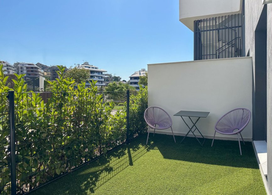 Resale - Ground floor apartment - Fuengirola - Higueron