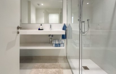 Resale - Ground floor apartment - Fuengirola - Higueron