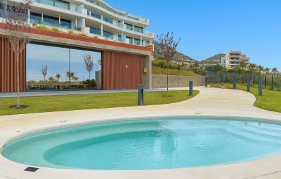 Resale - Ground floor apartment - Fuengirola - Higueron