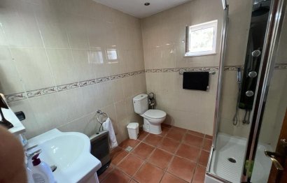 Resale - House - Detached Villa - Estepona - Valle Romano