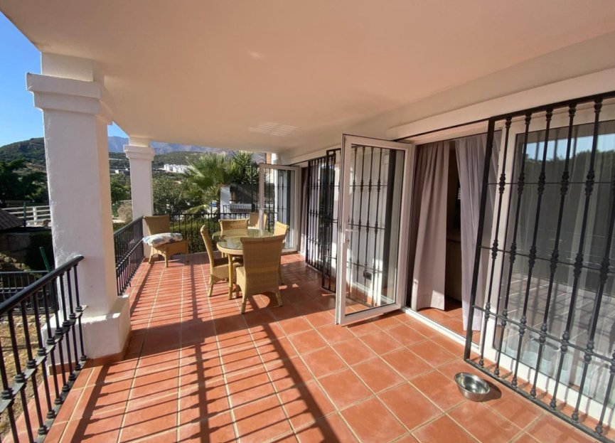 Resale - House - Detached Villa - Estepona - Valle Romano