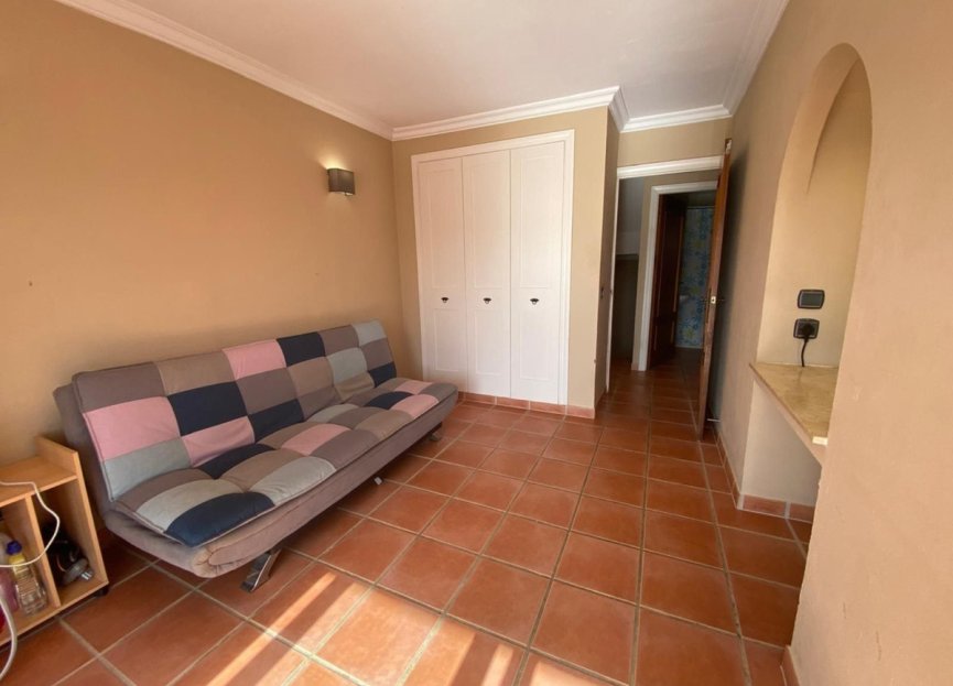 Resale - House - Detached Villa - Estepona - Valle Romano