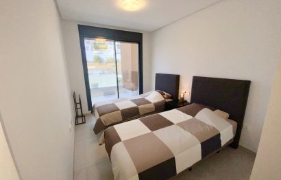 Resale - Apartment - Middle Floor Apartment - Benahavís - Benahavís Centro