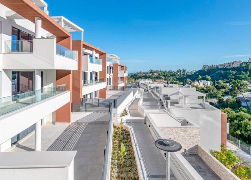 Resale - Apartment - Middle Floor Apartment - Benahavís - Benahavís Centro