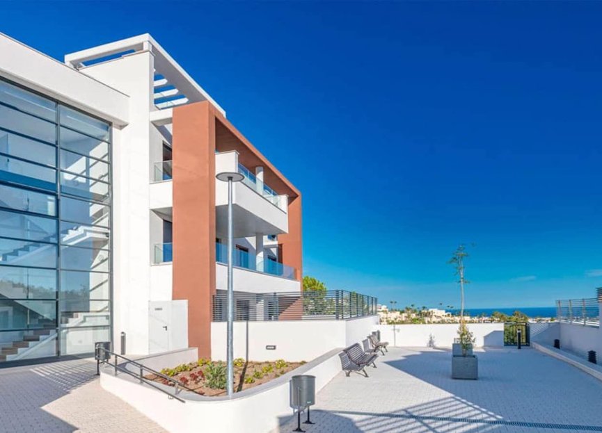 Resale - Apartment - Middle Floor Apartment - Benahavís - Benahavís Centro