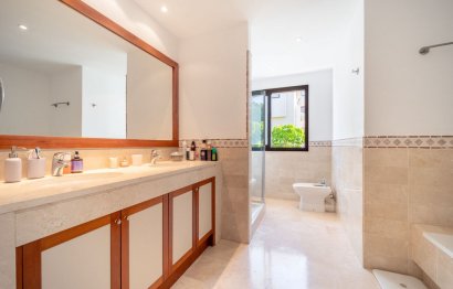 Resale - Apartment - Penthouse - Benahavís - La Quinta