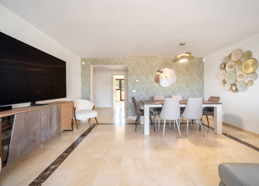 Resale - Apartment - Penthouse - Benahavís - La Quinta