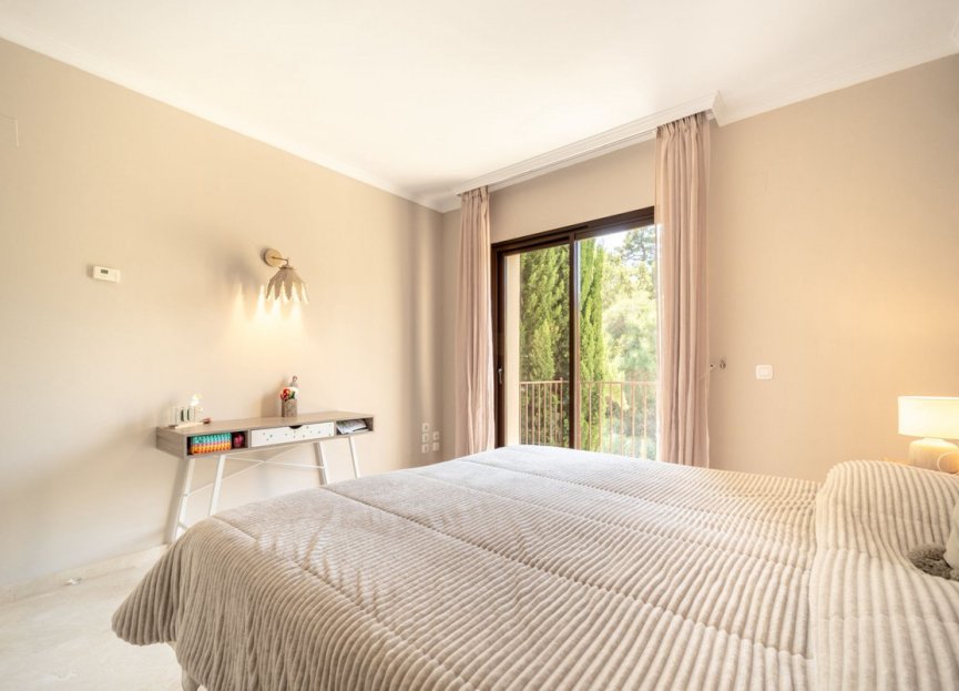 Resale - Apartment - Penthouse - Benahavís - La Quinta