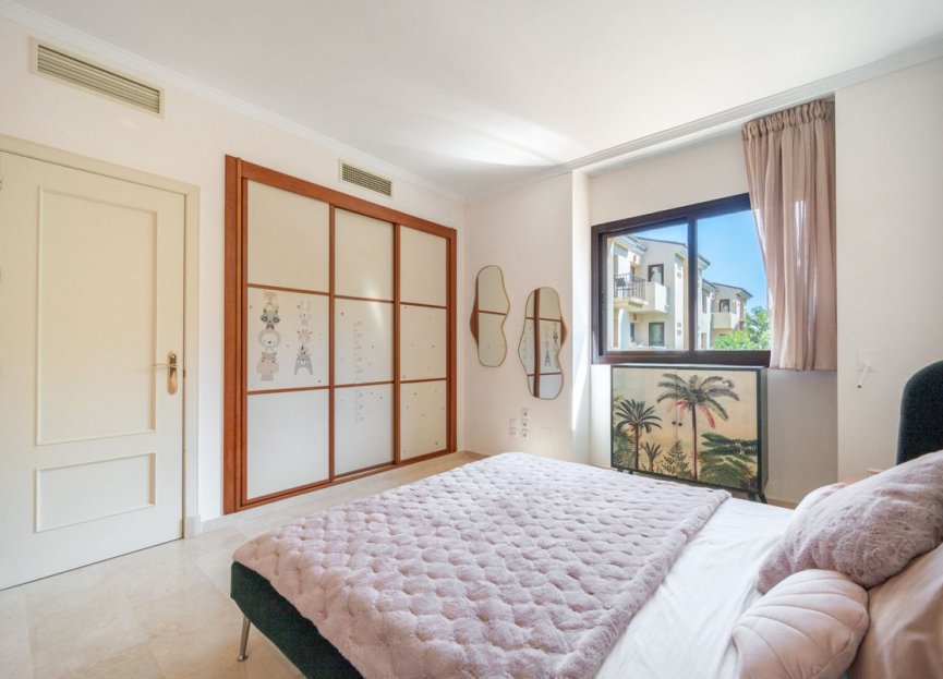 Resale - Apartment - Penthouse - Benahavís - La Quinta