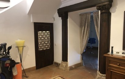 Resale - House - Finca - Cortijo - Estepona - Estepona Centro